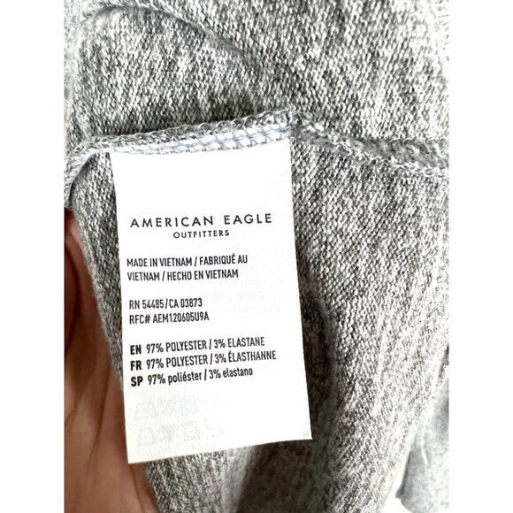 American‎ Eagle long sleeve gray top NWT - Picture 5 of 8